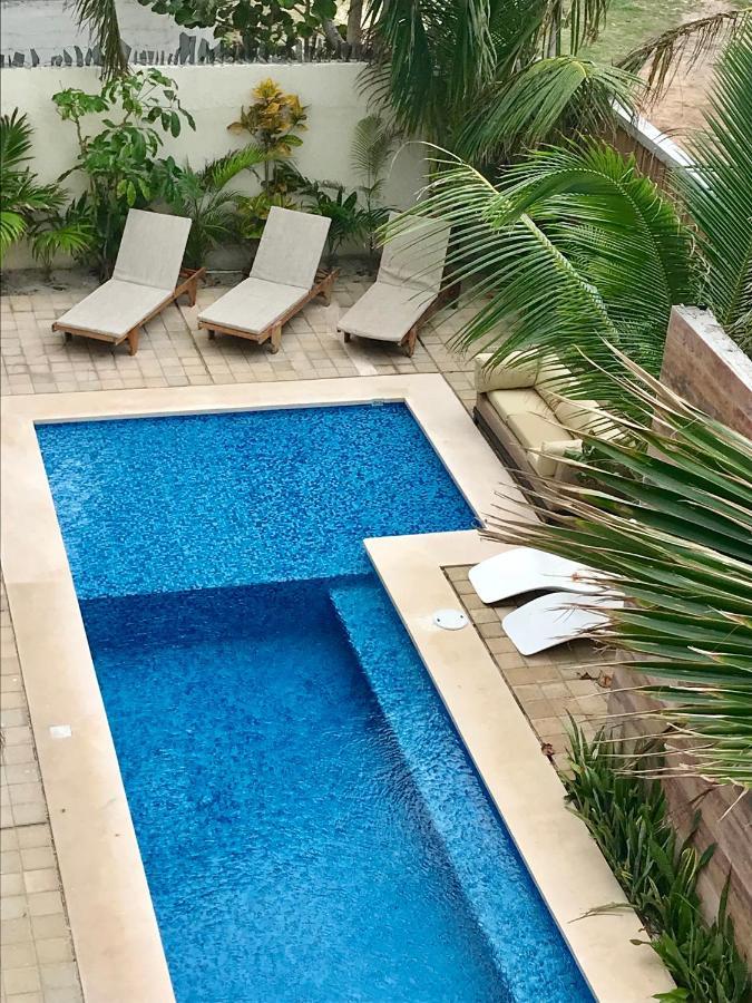Hotel Playa La Media Luna Isla Mujeres Bagian luar foto