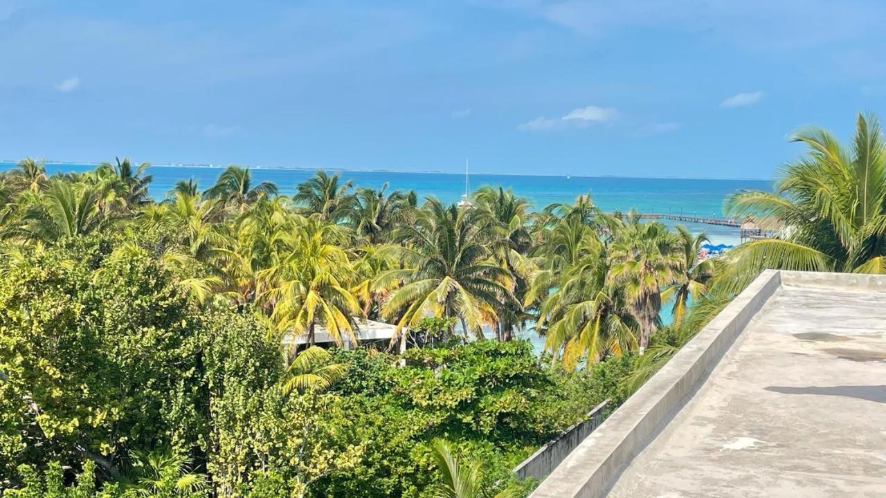 Hotel Playa La Media Luna Isla Mujeres Bagian luar foto