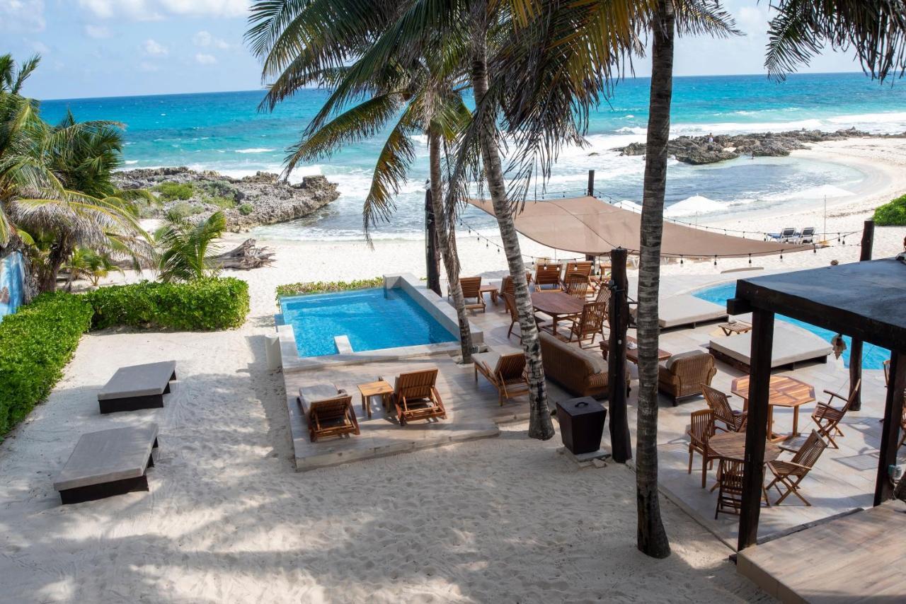 Hotel Playa La Media Luna Isla Mujeres Bagian luar foto