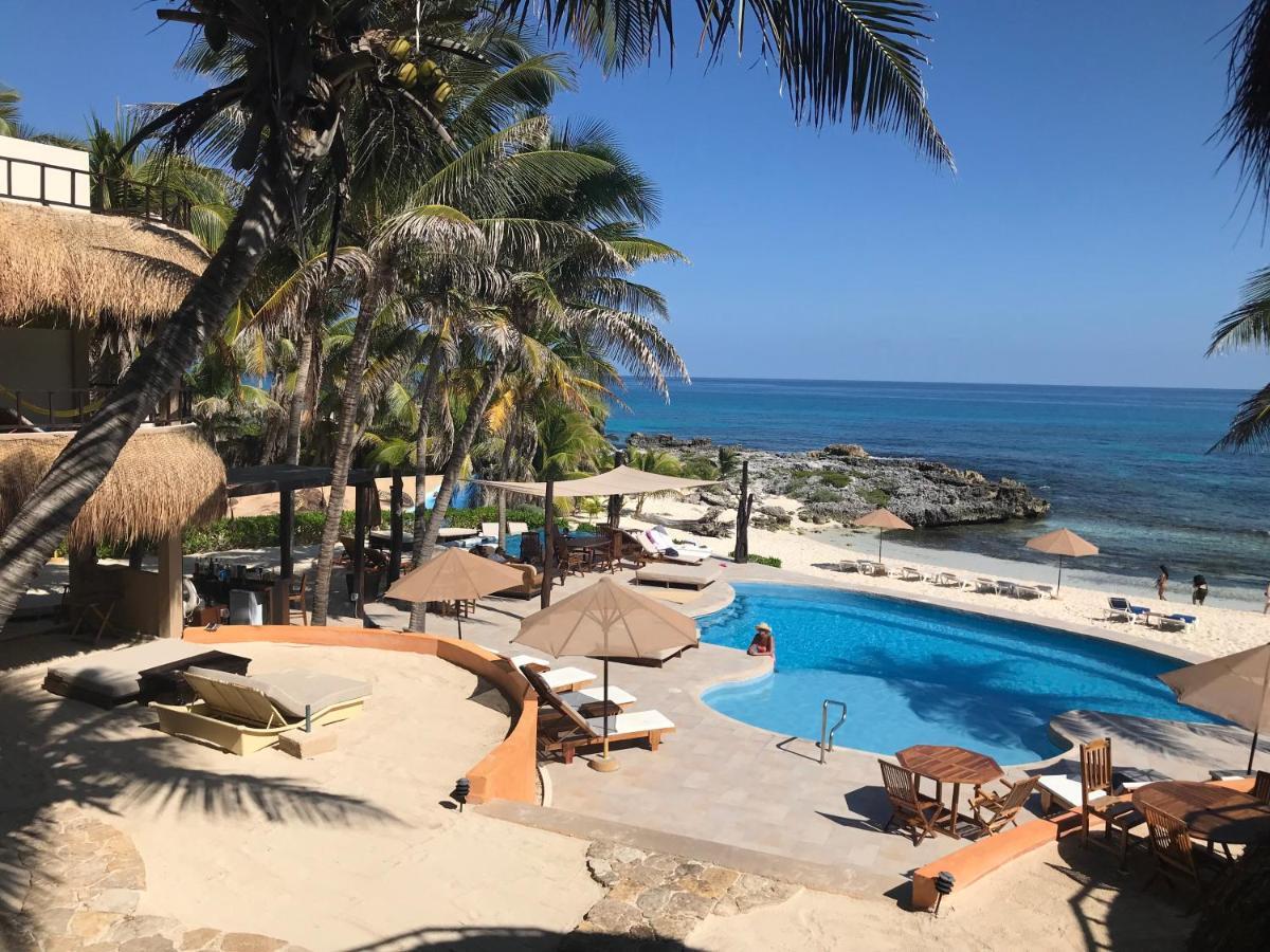 Hotel Playa La Media Luna Isla Mujeres Bagian luar foto