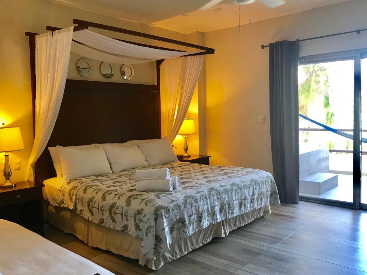 Hotel Playa La Media Luna Isla Mujeres Bagian luar foto