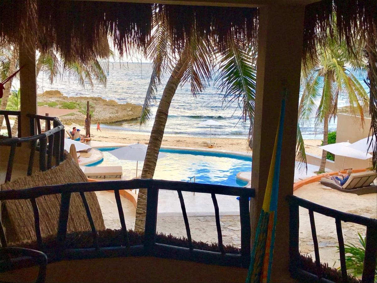 Hotel Playa La Media Luna Isla Mujeres Bagian luar foto